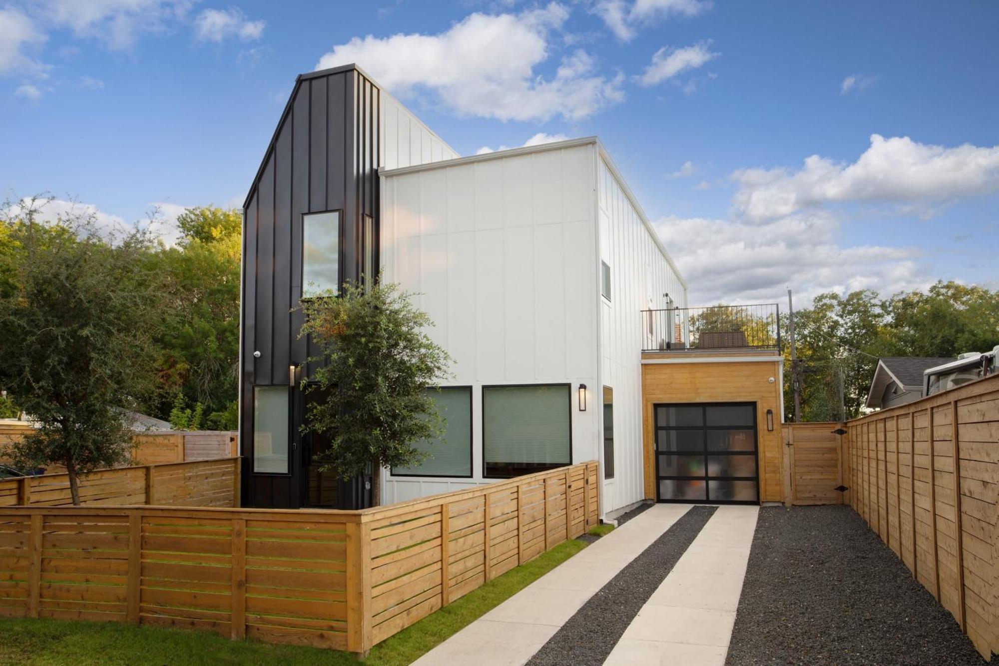 Melody By Avantstay Peloton Included Sleek Home Austin Bagian luar foto